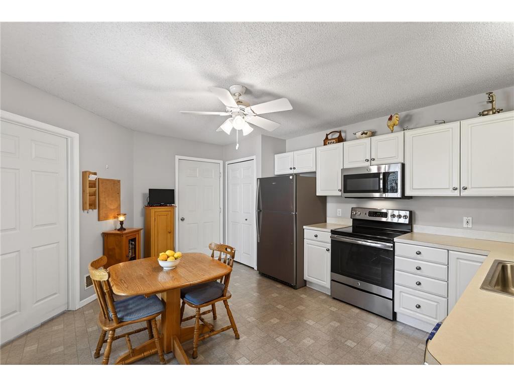 9100 Prairieview Lane N Champlin MN 55316 7038402 image19