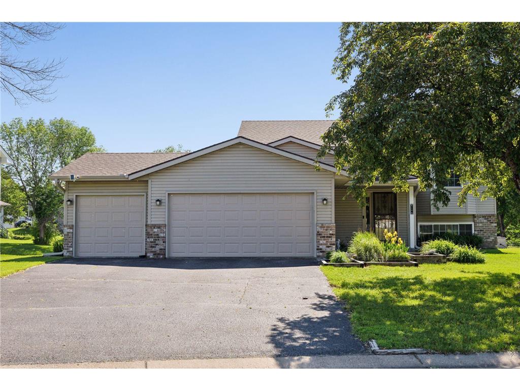 9106 Georgia Avenue N Brooklyn Park MN 55445 6540786 image1