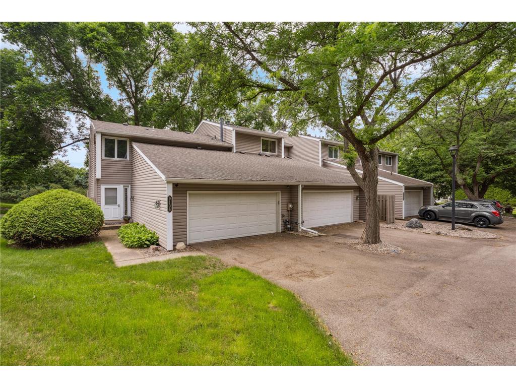 9106 Neill Lake Road Eden Prairie MN 55347 6730069 image1
