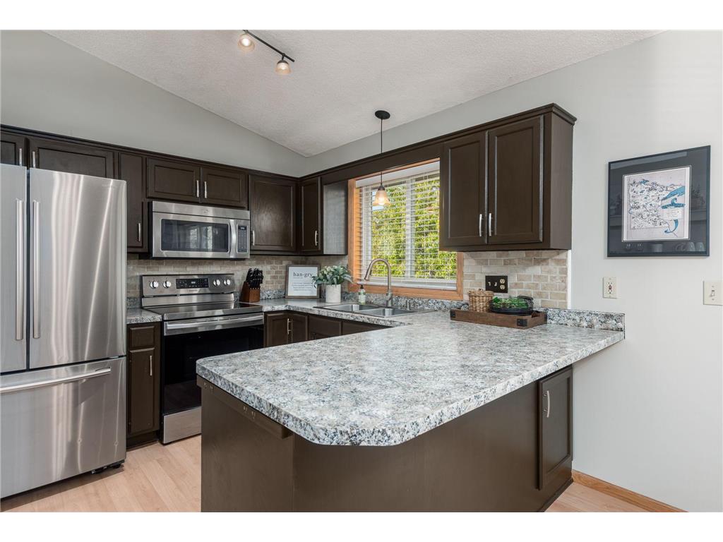 9107 Kentucky Avenue N Brooklyn Park MN 55445 6540749 image1