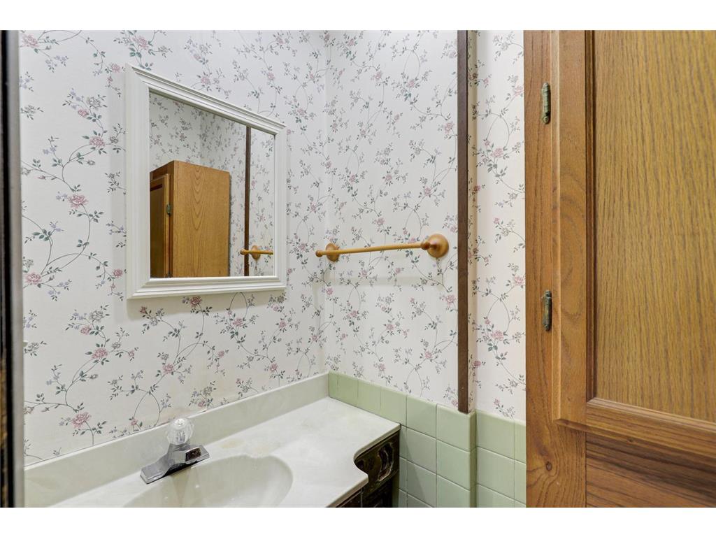 9109 Northwood Parkway New Hope MN 55427 7006130 image20