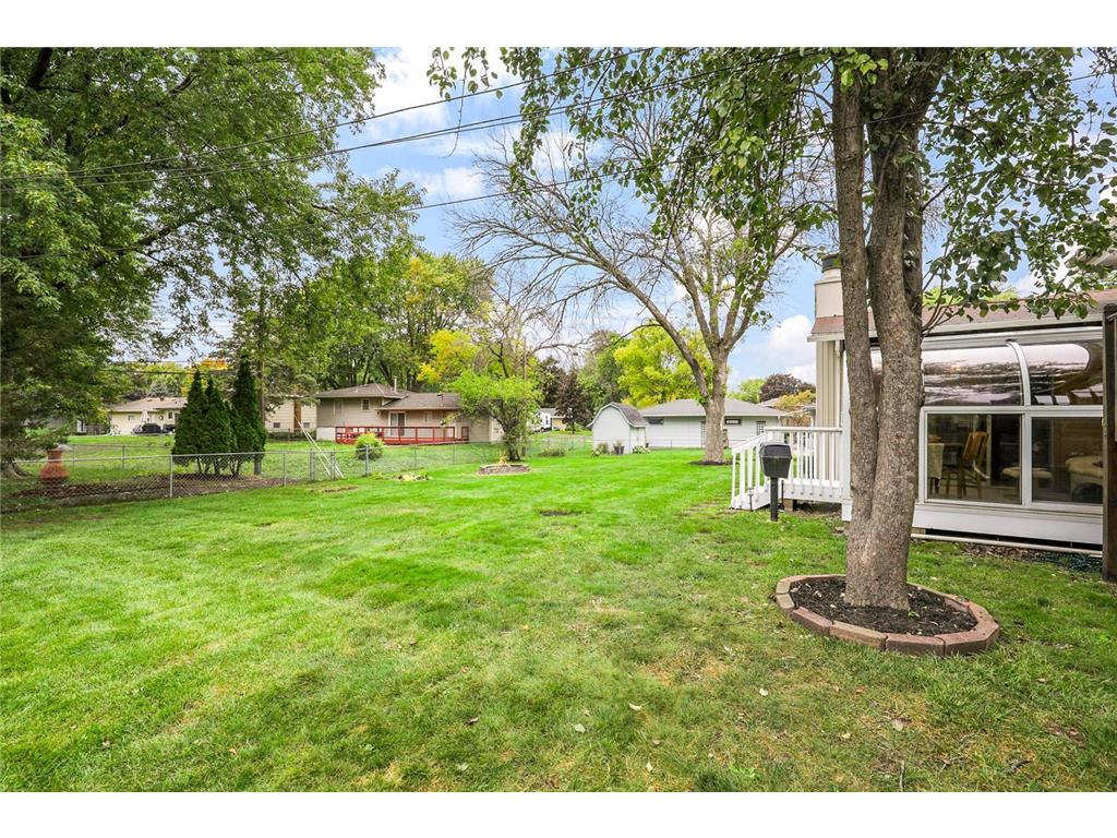 9109 Northwood Parkway New Hope MN 55427 7006130 image29