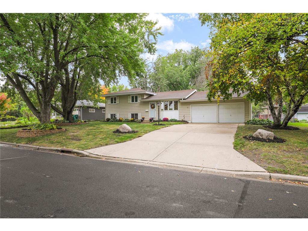 9109 Northwood Parkway New Hope MN 55427 7023448 image35