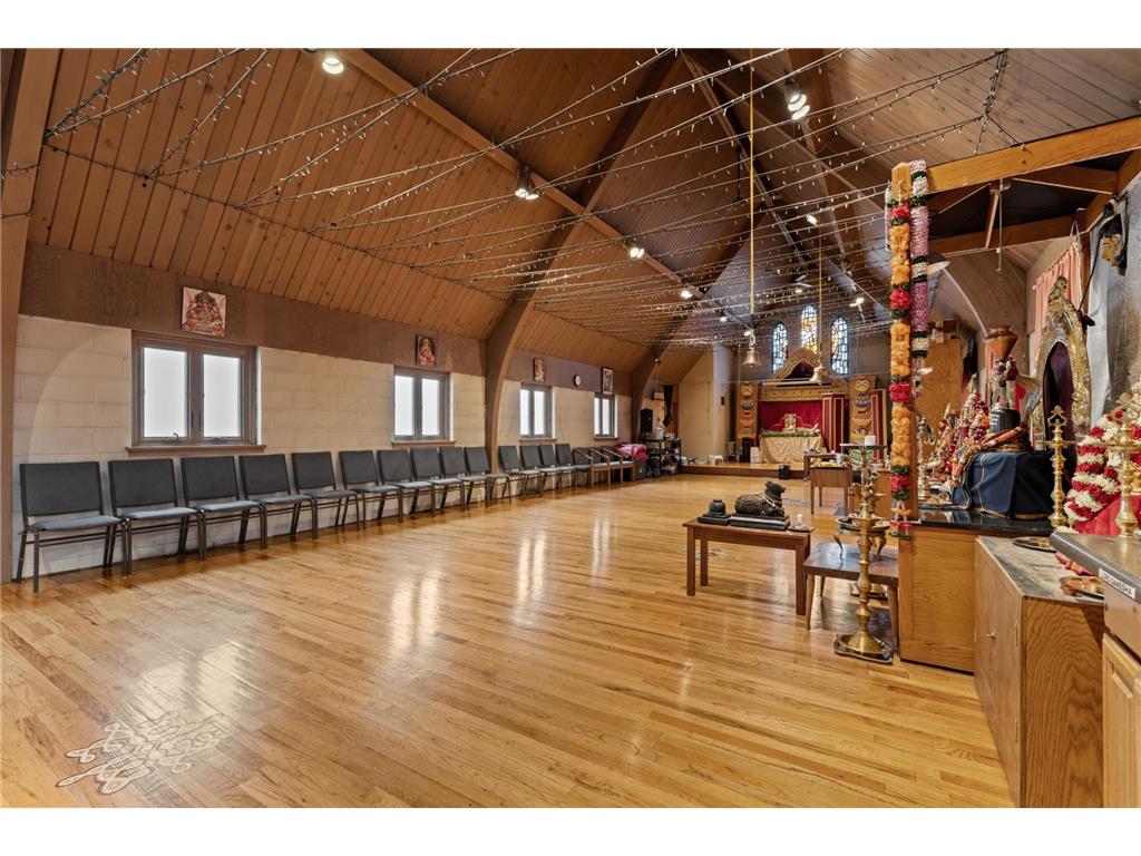 911 11th Avenue NW Rochester MN 55901 7051015 image10