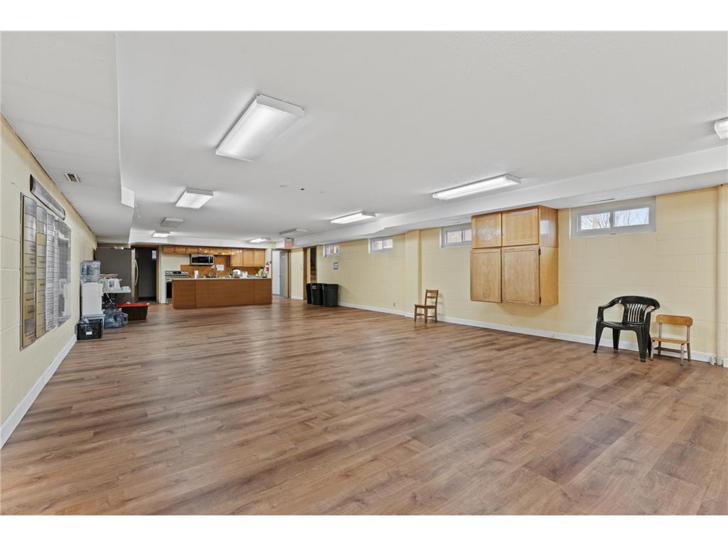 911 11th Avenue NW Rochester MN 55901 7051015 image14
