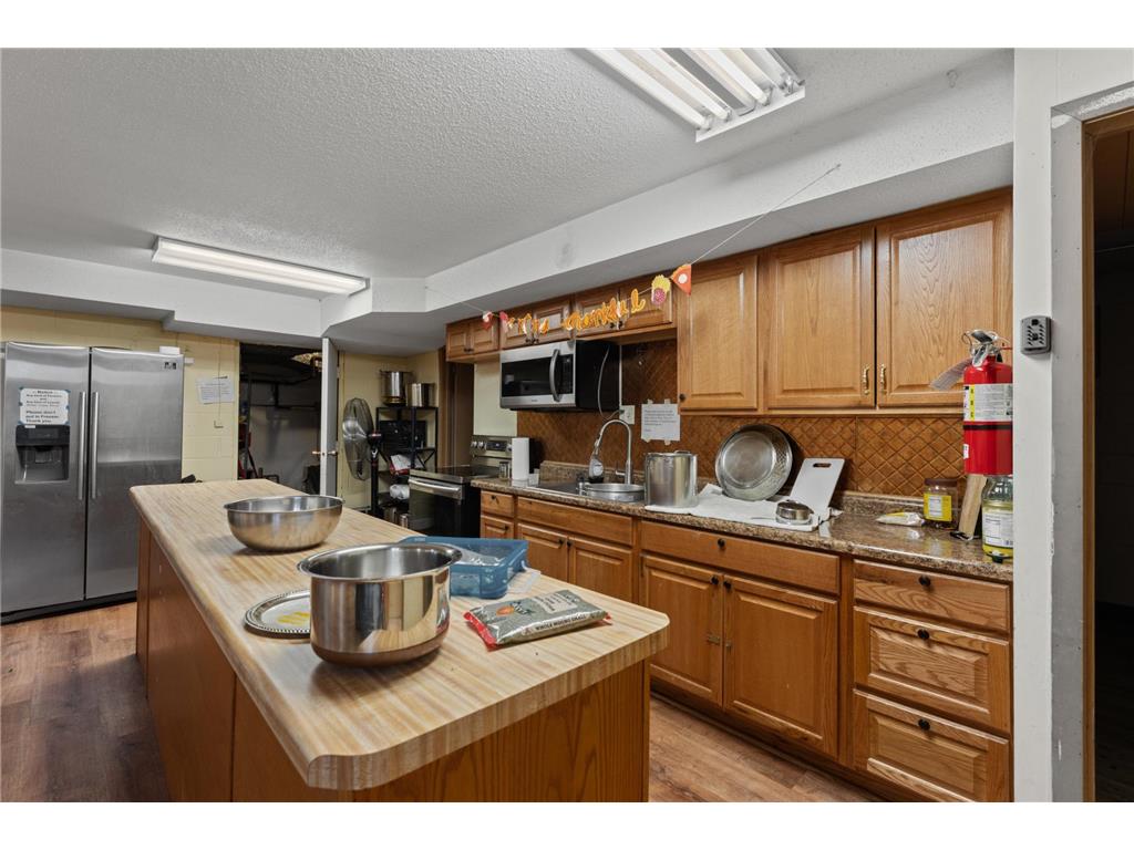 911 11th Avenue NW Rochester MN 55901 7051015 image16