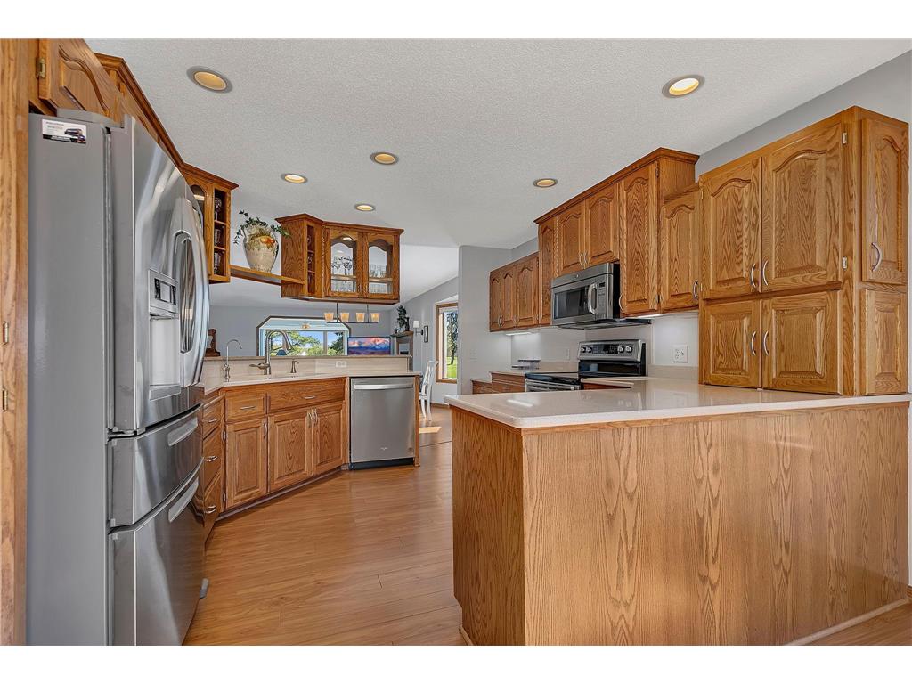 911 138th Lane NE Ham Lake MN 55304 7066493 image5