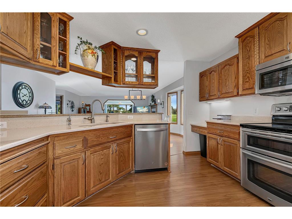 911 138th Lane NE Ham Lake MN 55304 7066493 image9