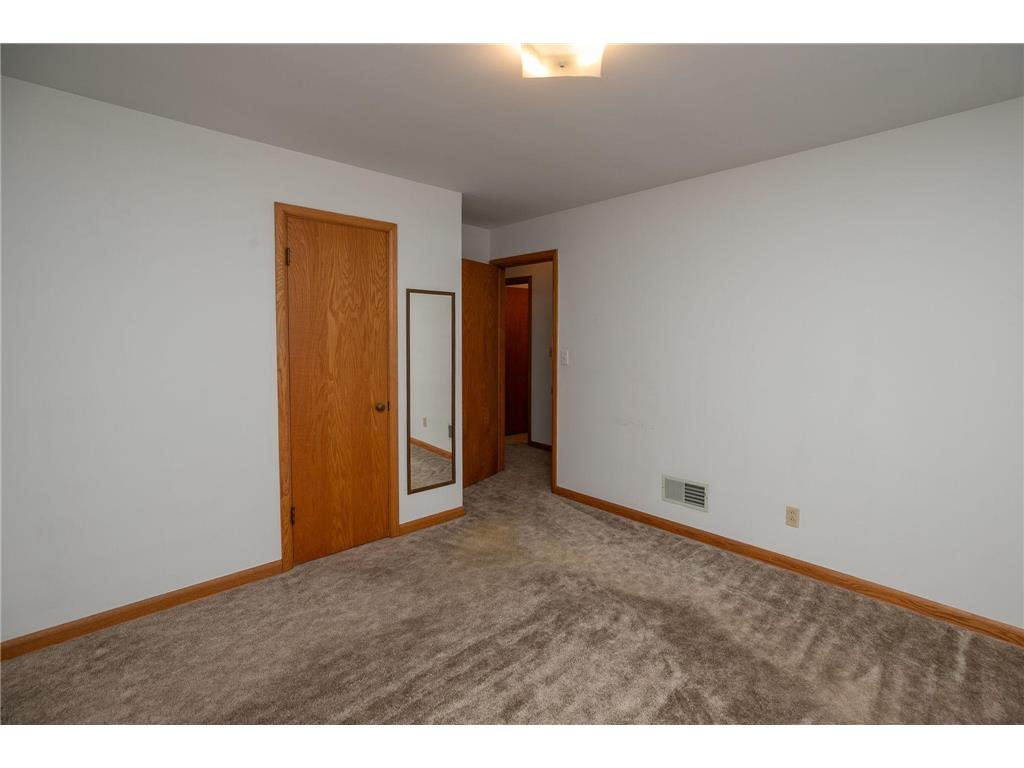 911 13th Avenue NW Rochester MN 55901 7067862 image11