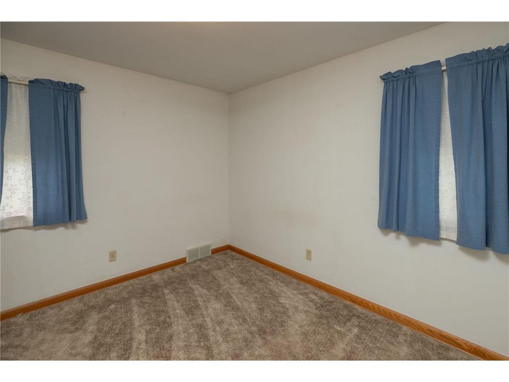 911 13th Avenue NW Rochester MN 55901 7067862 image12