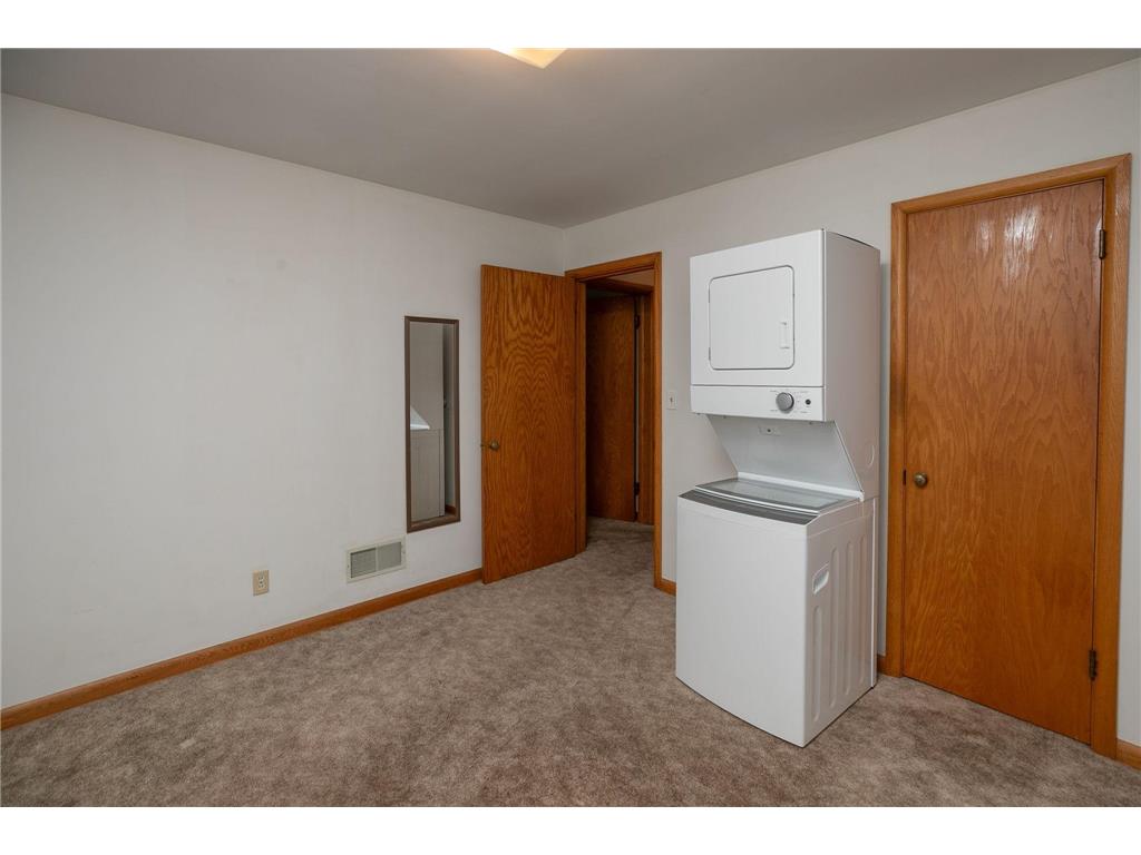 911 13th Avenue NW Rochester MN 55901 7067862 image13
