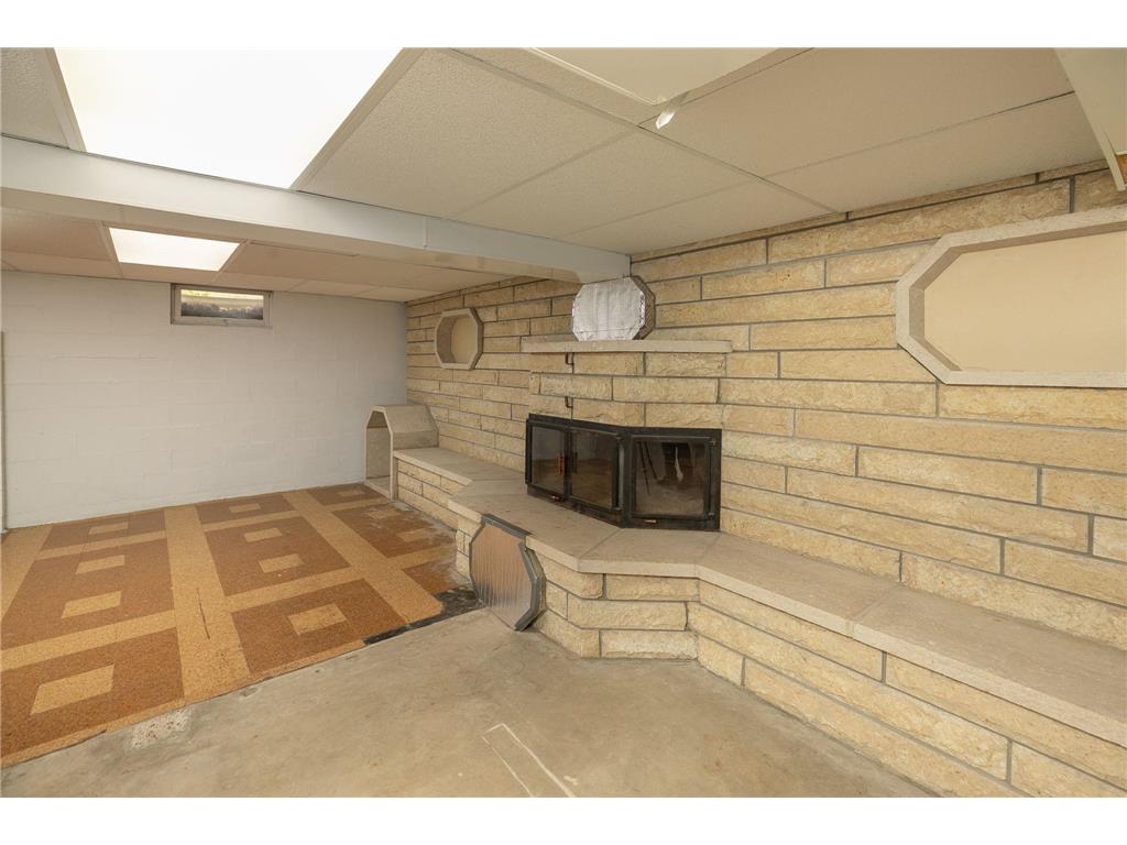 911 13th Avenue NW Rochester MN 55901 7067862 image18