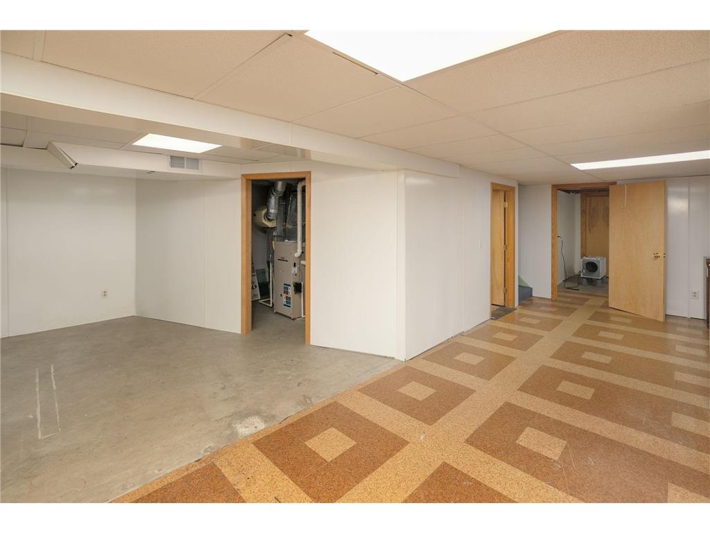 911 13th Avenue NW Rochester MN 55901 7067862 image20