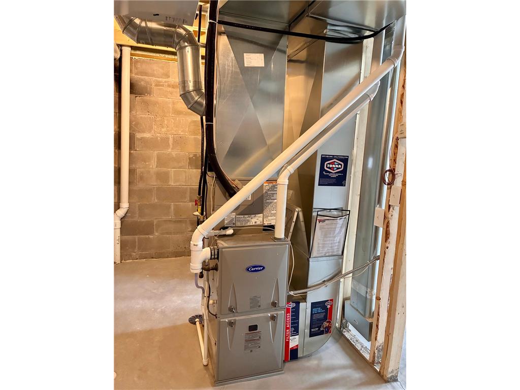 911 3rd Street Wanamingo MN 55983 6819886 image18