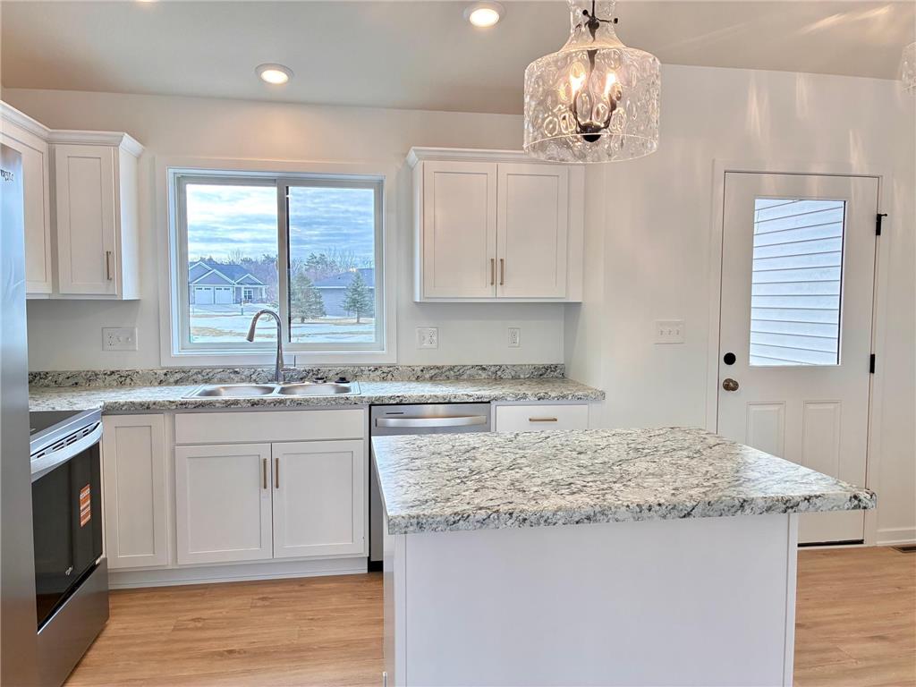 911 3rd Street Wanamingo MN 55983 6819886 image4