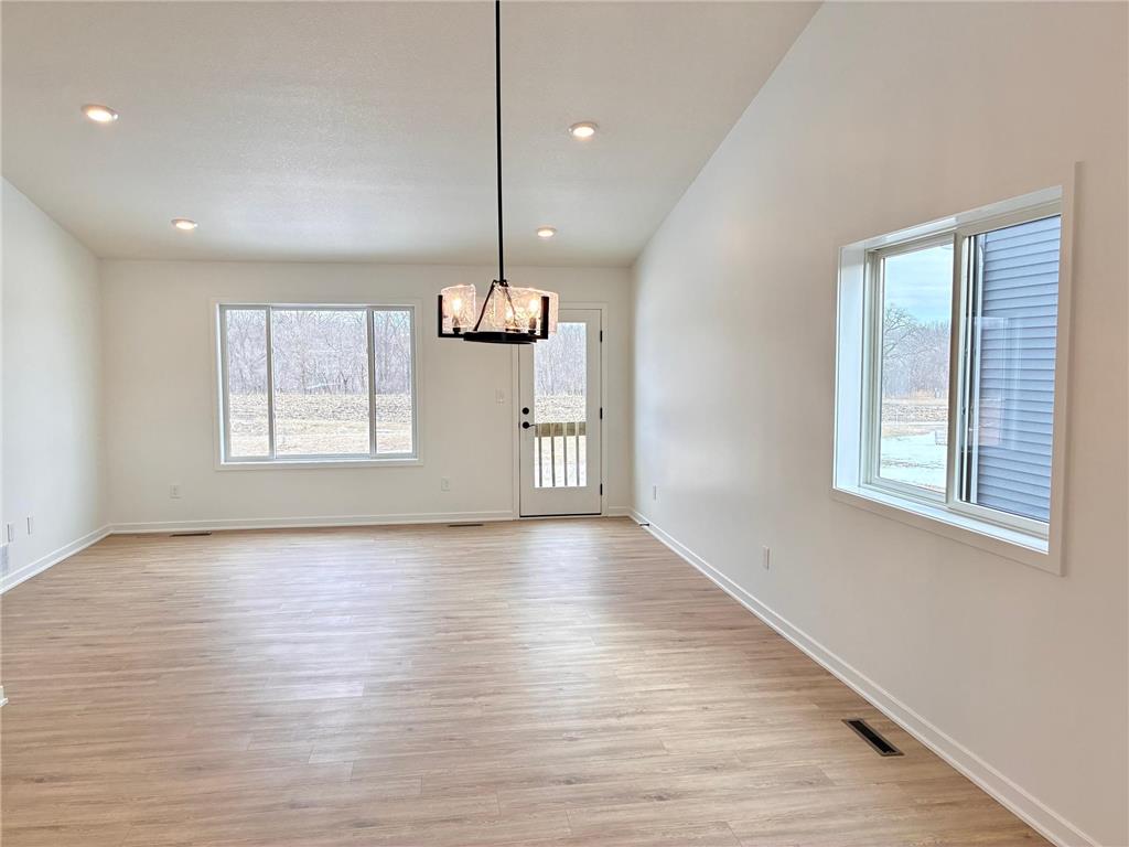 911 3rd Street Wanamingo MN 55983 6819886 image7