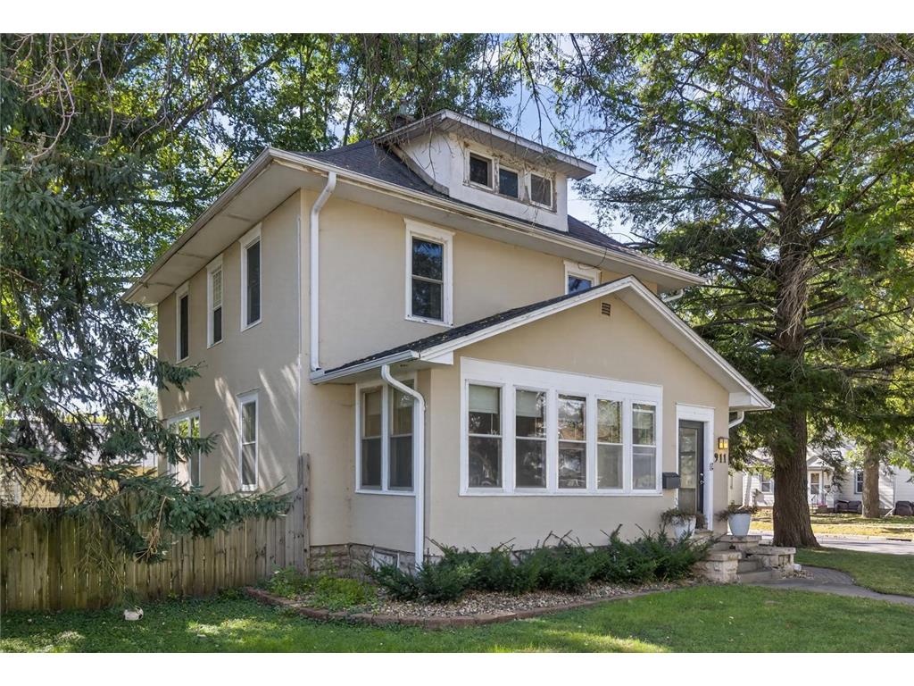 911 6th Avenue NW Austin MN 55912 6799935 image1