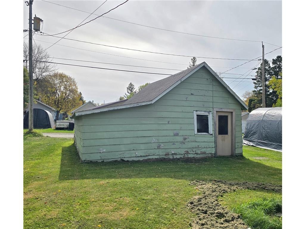 911 7th Street International Falls MN 56649 6797900 image6