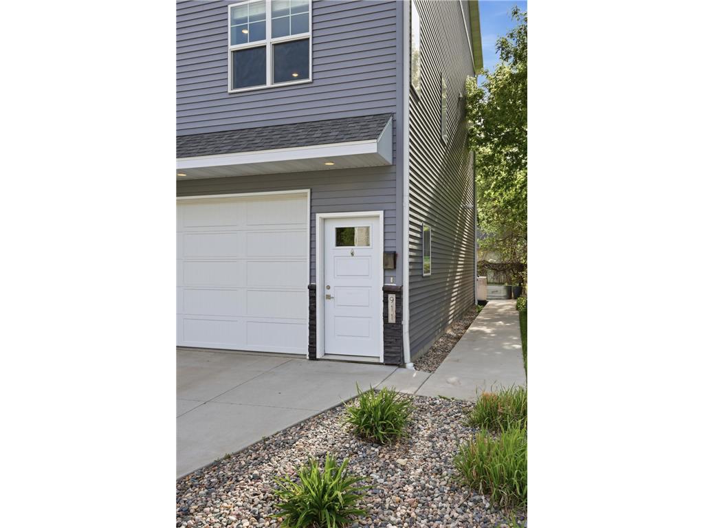 911 7th Street N Fargo ND 58102 7079196 image2