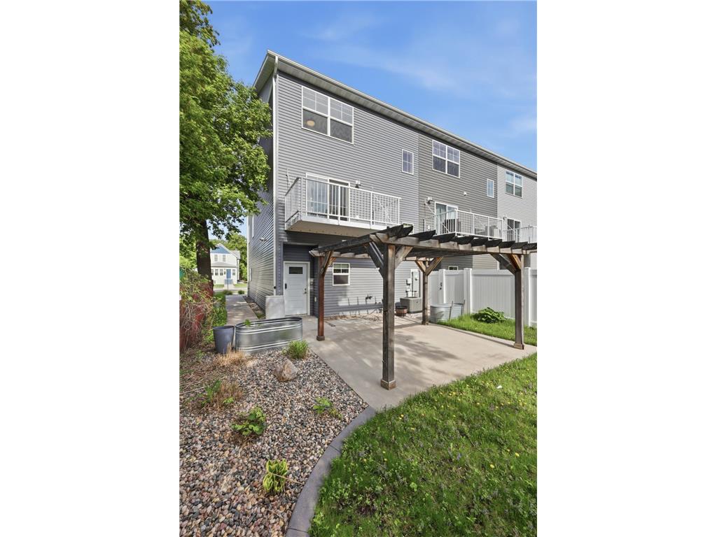 911 7th Street N Fargo ND 58102 7079196 image28