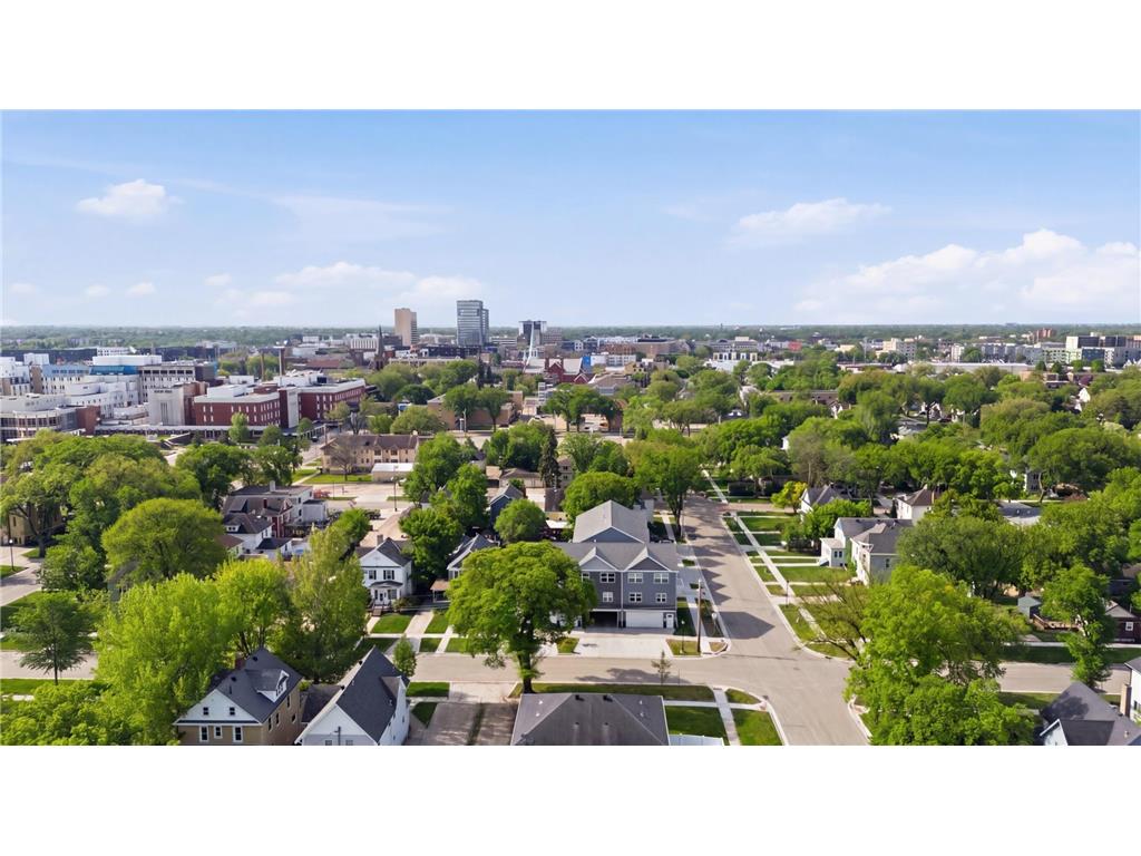 911 7th Street N Fargo ND 58102 7079196 image31
