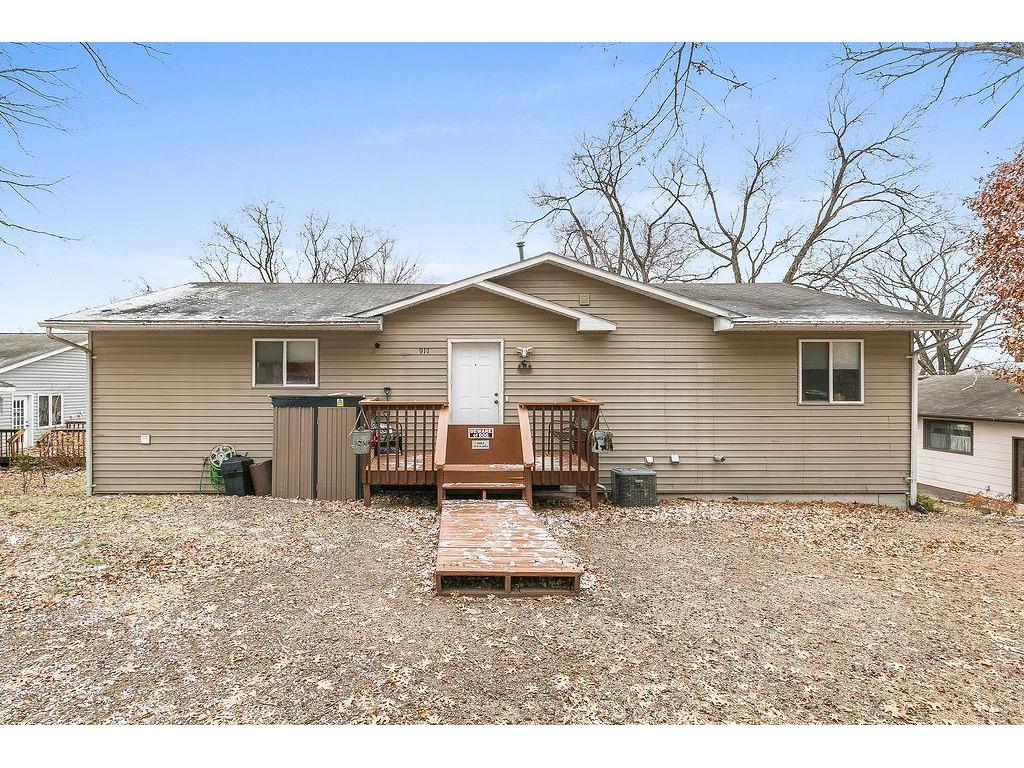 911 8th Street NE Little Falls MN 56345 6473424 image1