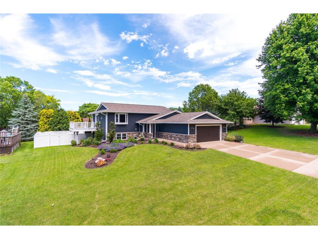 911 Amy Drive Holmen WI 54636 6557780 image1