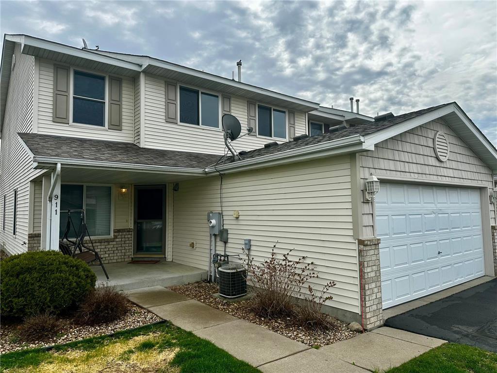 911 Harmony Path Norwood Young America MN 55397 7056938 image1