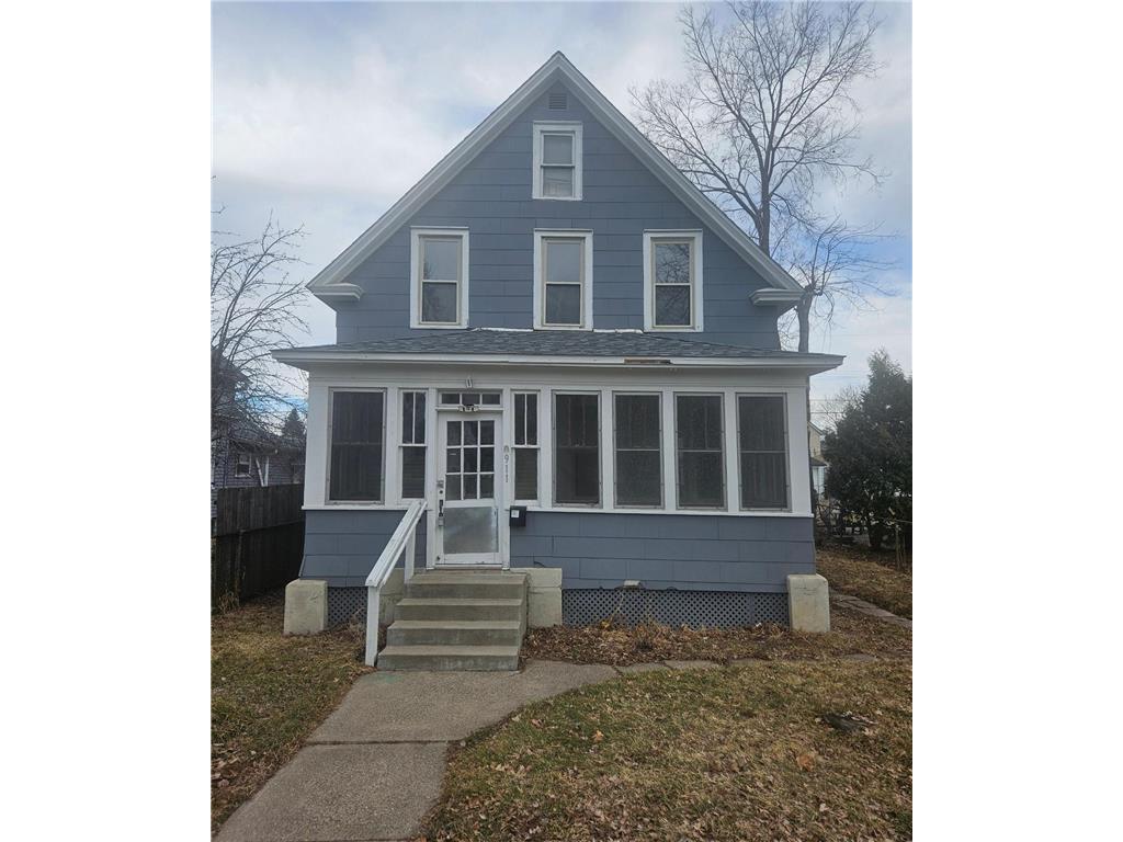 911 Jenks Avenue E Saint Paul MN 55106 7037726 image1