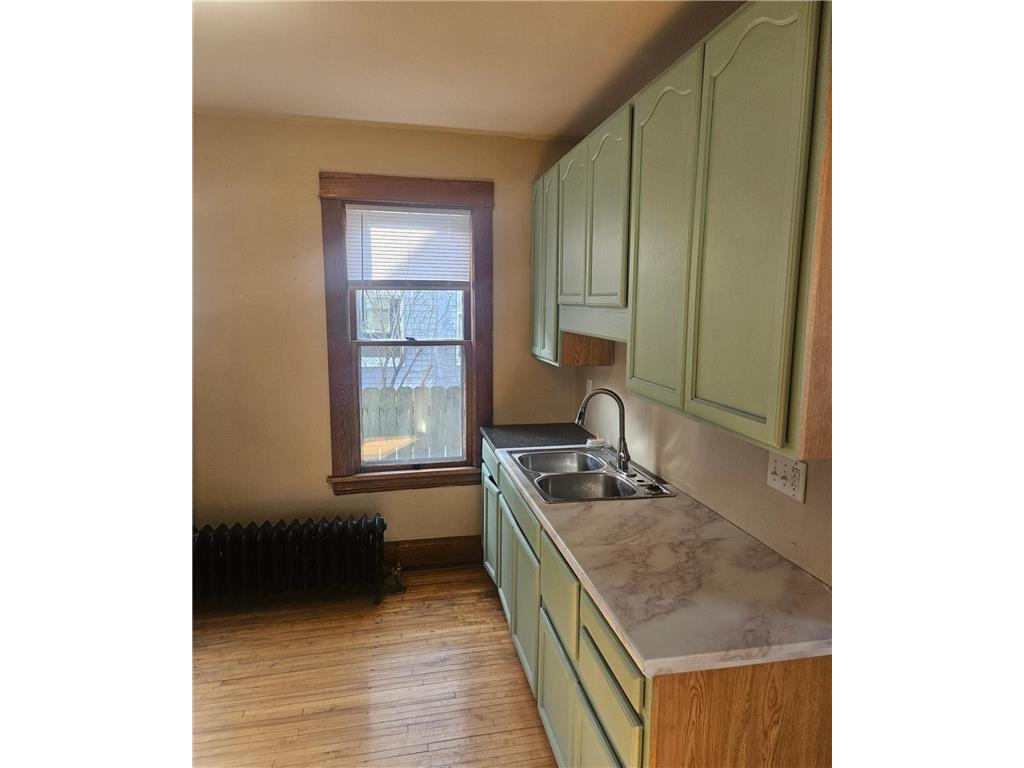 911 Jenks Avenue E Saint Paul MN 55106 7037726 image11