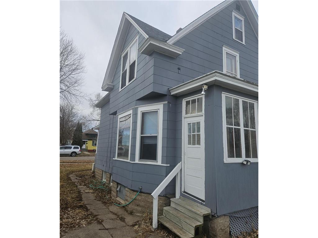 911 Jenks Avenue E Saint Paul MN 55106 7037726 image3