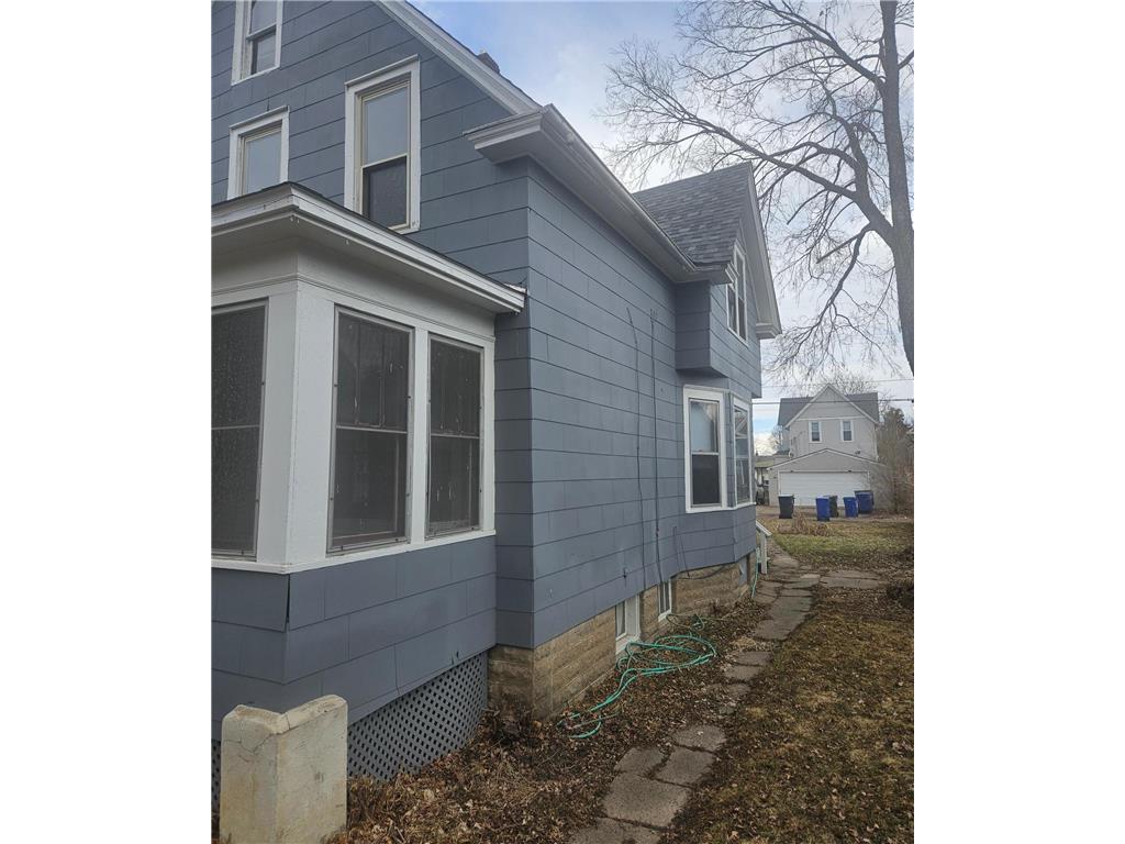 911 Jenks Avenue E Saint Paul MN 55106 7037726 image4