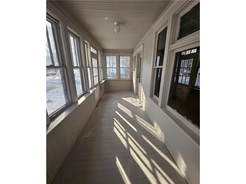 911 Jenks Avenue E Saint Paul MN 55106 7037726 image6