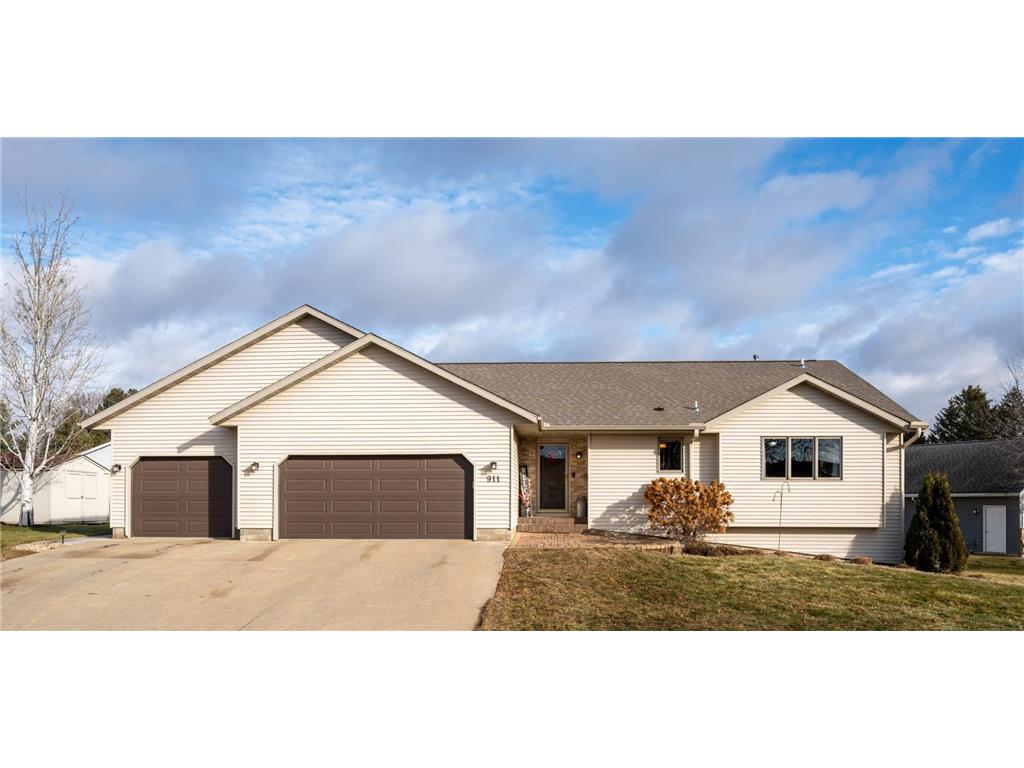 911 Larson Drive Zumbrota MN 55992 6646460 image1