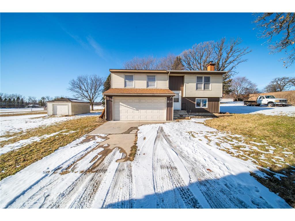 911 Main Street N Stewartville MN 55976 7000284 image1