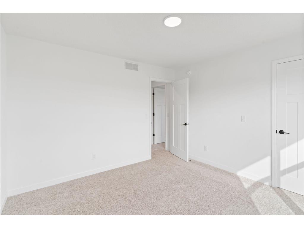 911 Milborne Lane NW Rochester MN 55901 7081633 image28