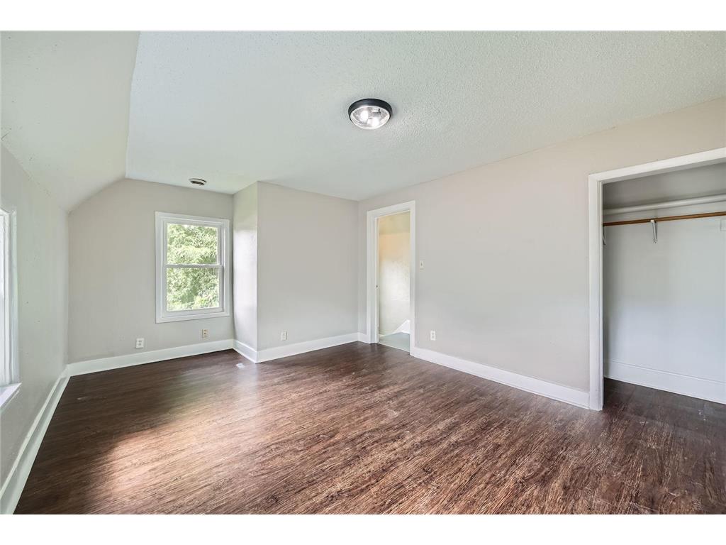 911 Sims Avenue Saint Paul MN 55106 6755165 image22