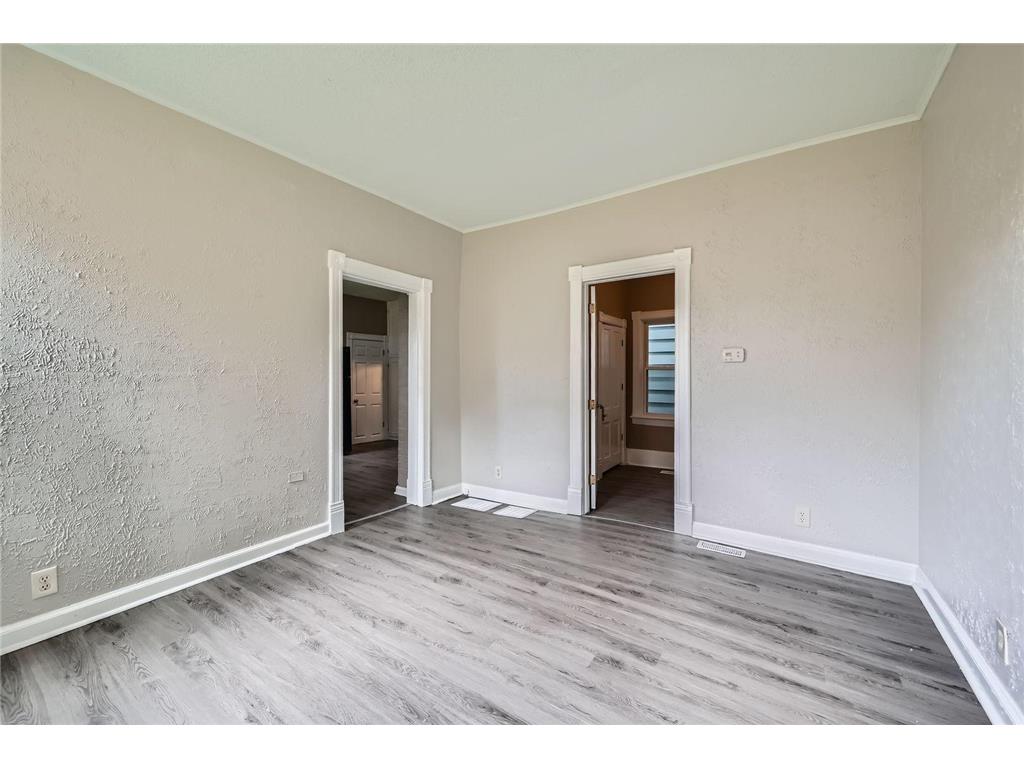 911 Sims Avenue Saint Paul MN 55106 6755165 image7