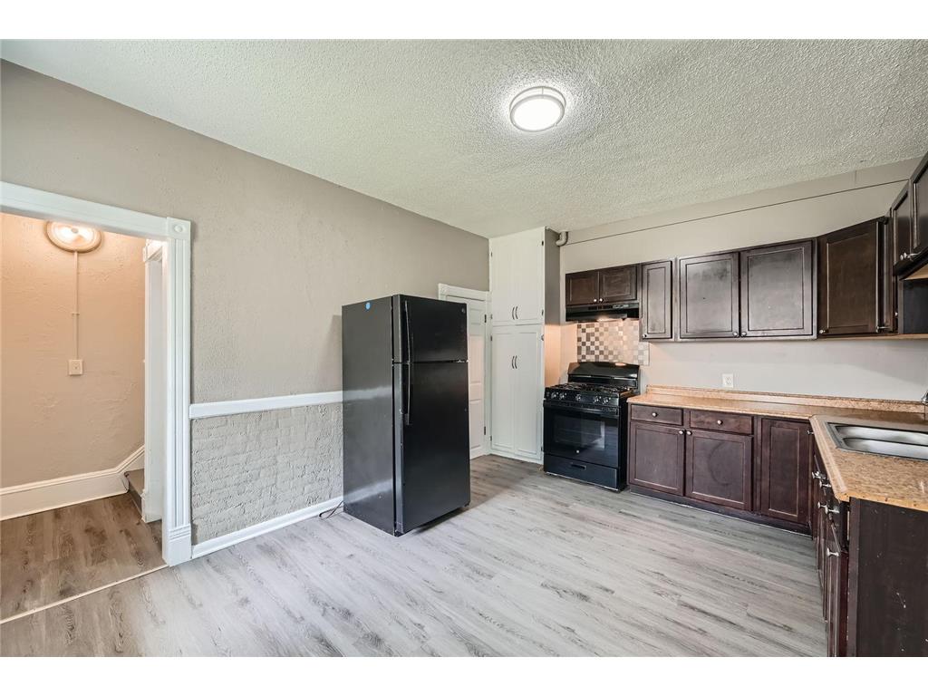 911 Sims Avenue Saint Paul MN 55106 7009830 image16