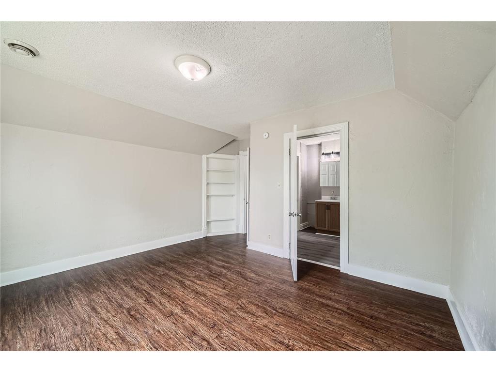 911 Sims Avenue Saint Paul MN 55106 7009830 image25