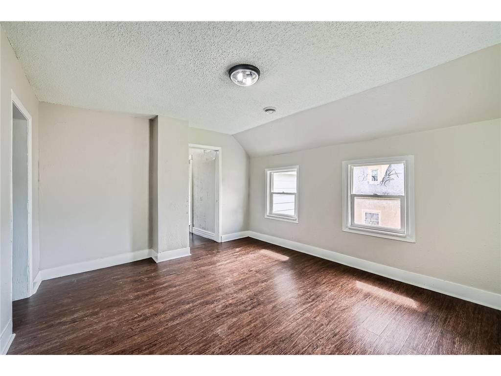 911 Sims Avenue Saint Paul MN 55106 7009830 image29