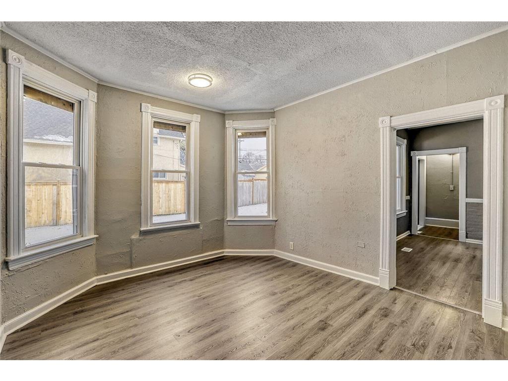 911 Sims Avenue Saint Paul MN 55106 7009830 image5