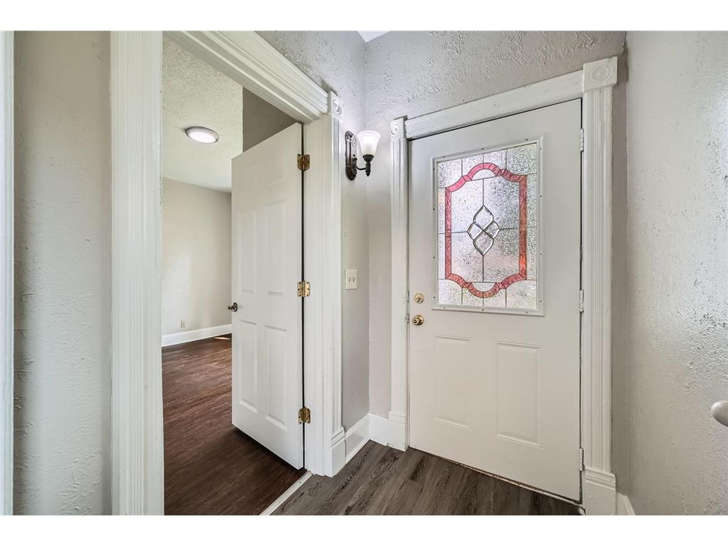 911 Sims Avenue Saint Paul MN 55106 7009830 image6