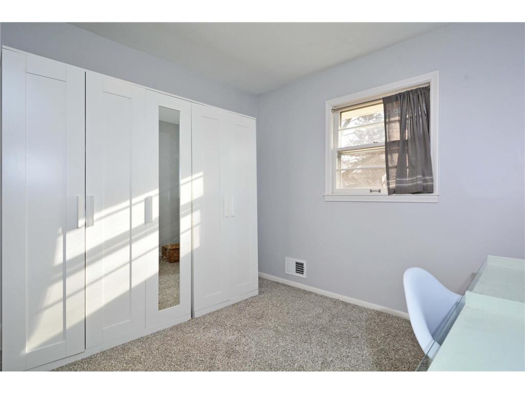 911 Sunnyview Lane Minnetonka MN 55305 7035512 image12