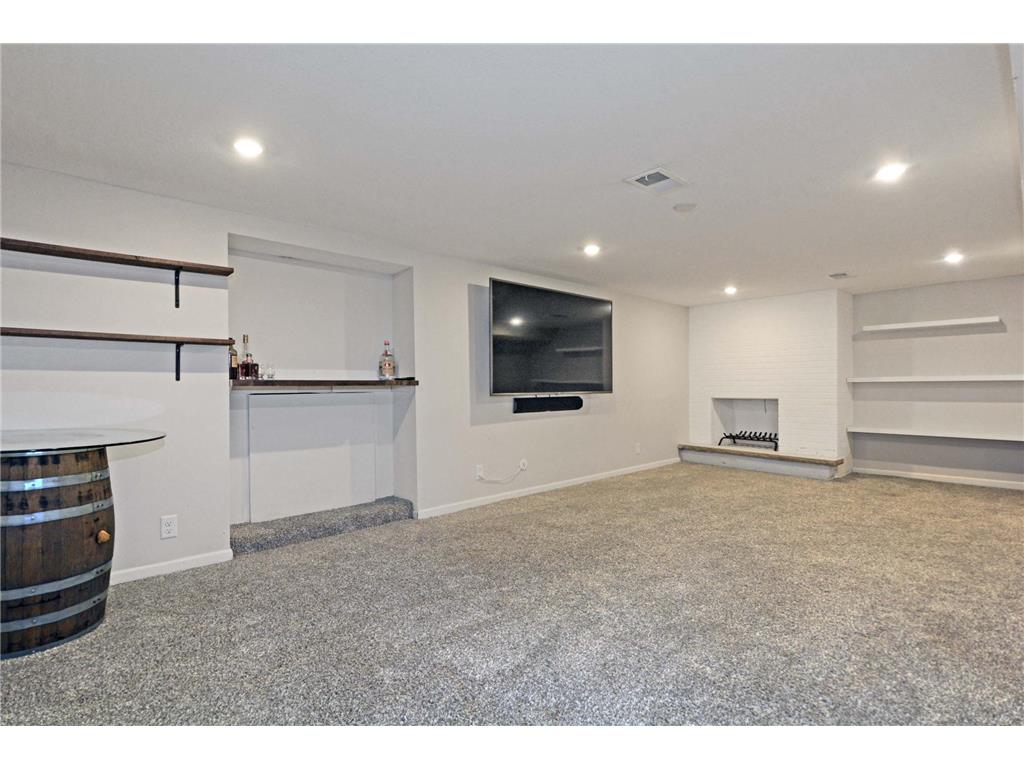 911 Sunnyview Lane Minnetonka MN 55305 7035512 image17