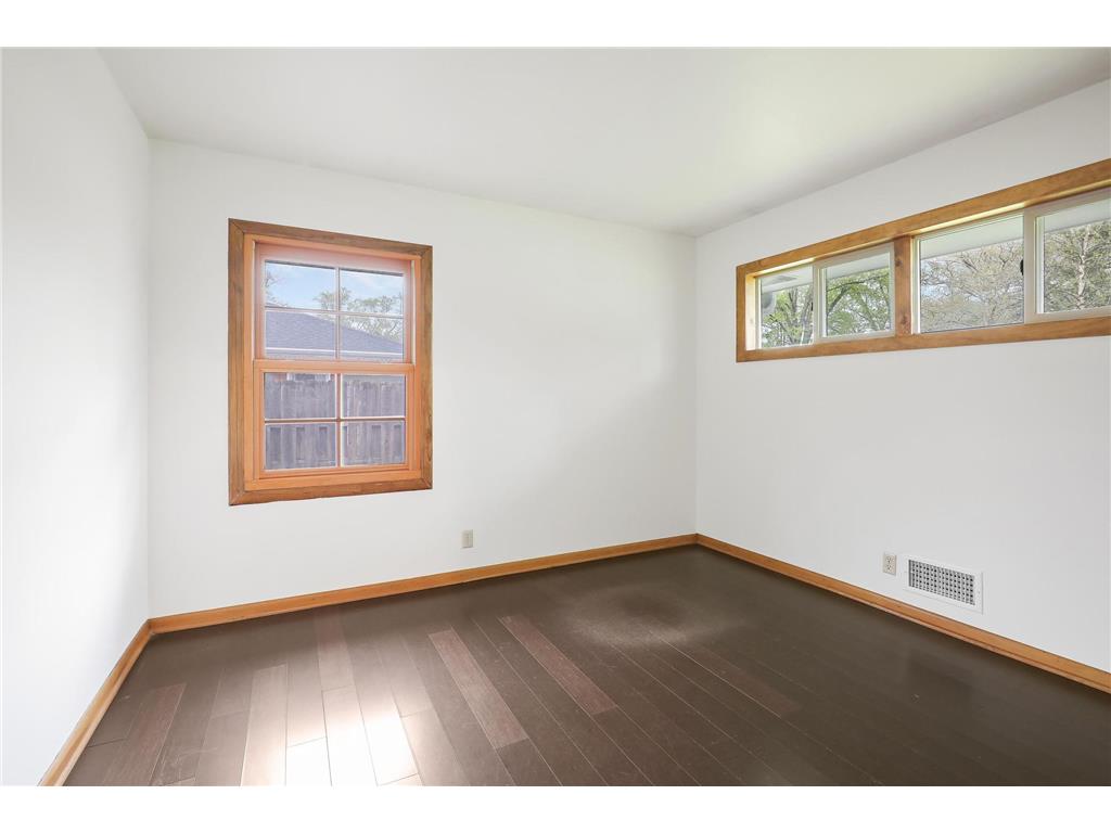 9112 Dupont Avenue S Bloomington MN 55420 7064144 image11