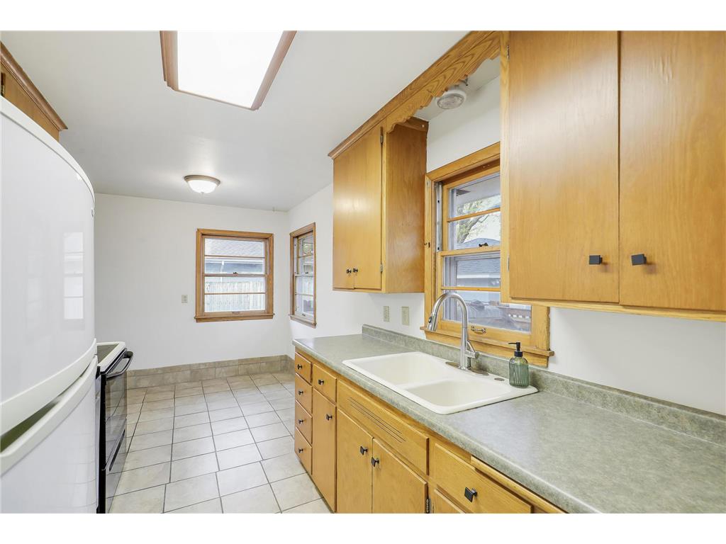 9112 Dupont Avenue S Bloomington MN 55420 7064144 image7