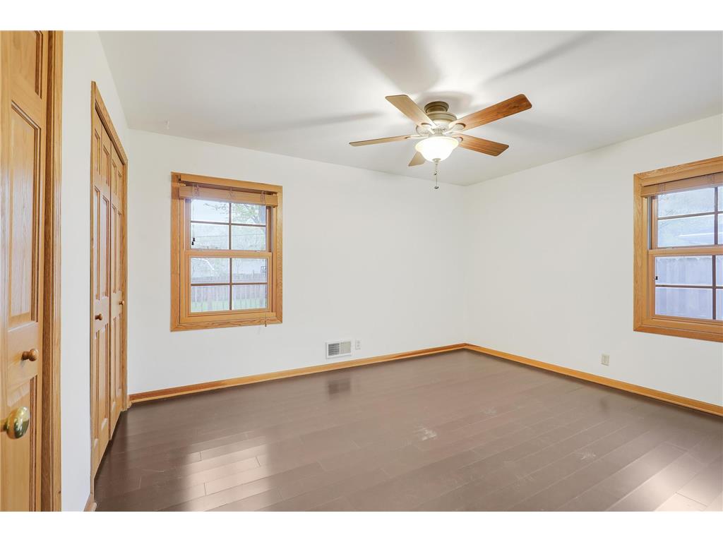 9112 Dupont Avenue S Bloomington MN 55420 7064144 image9