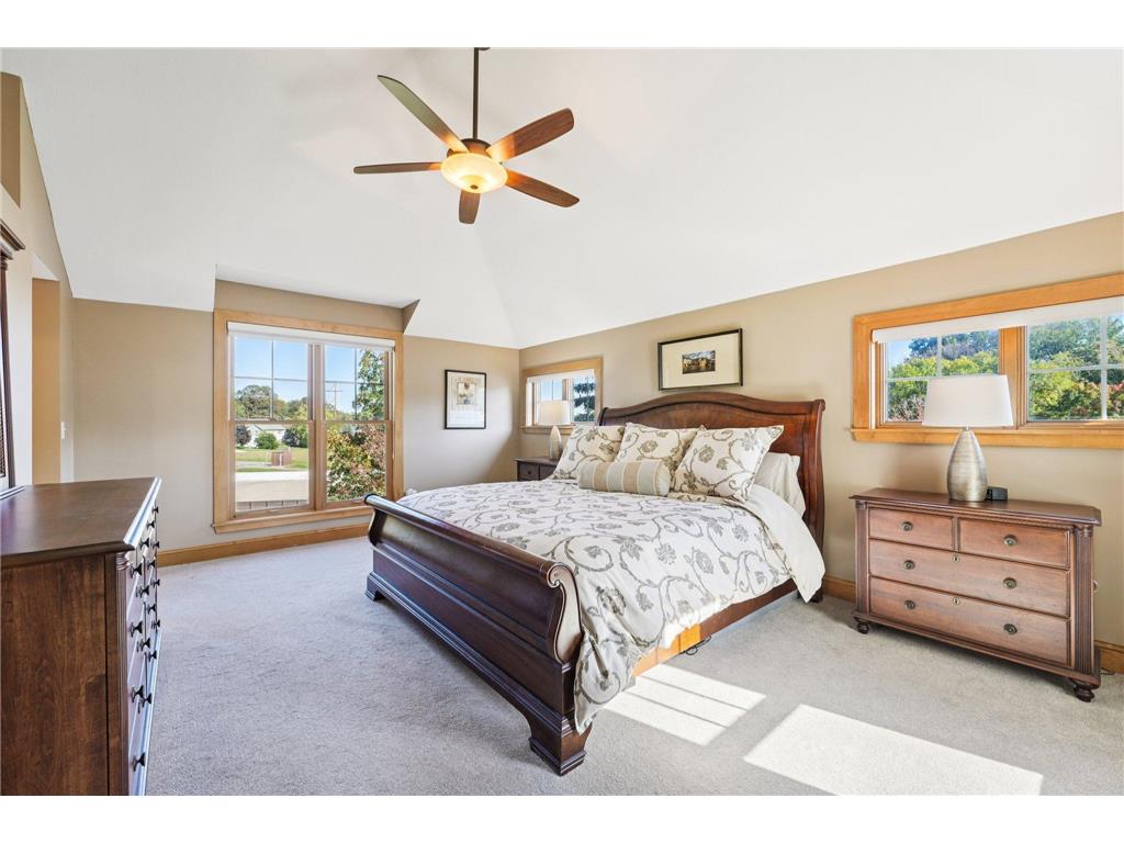 9112 Woodhill Drive Savage MN 55378 7049309 image18