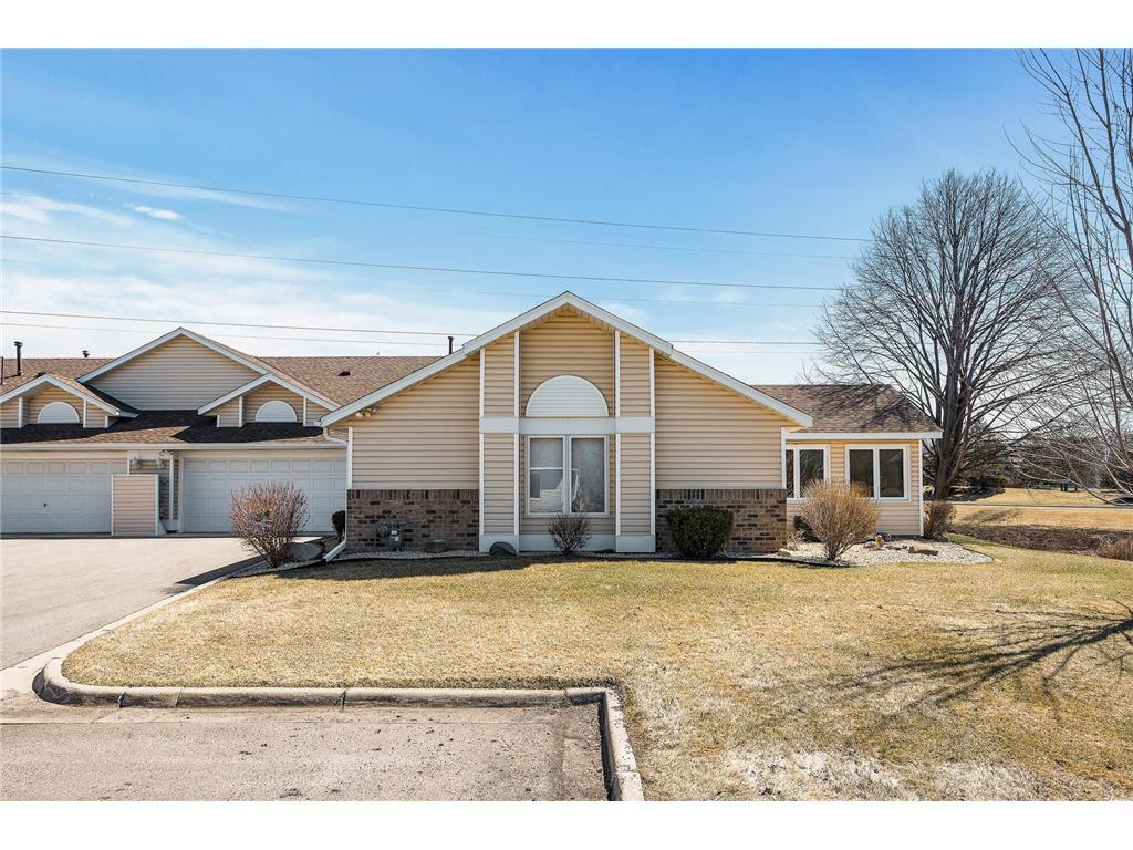 9112 Yancey Lane N Brooklyn Park MN 55443 6682347 image1